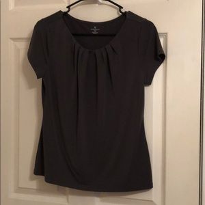Gray scoop neck shirt